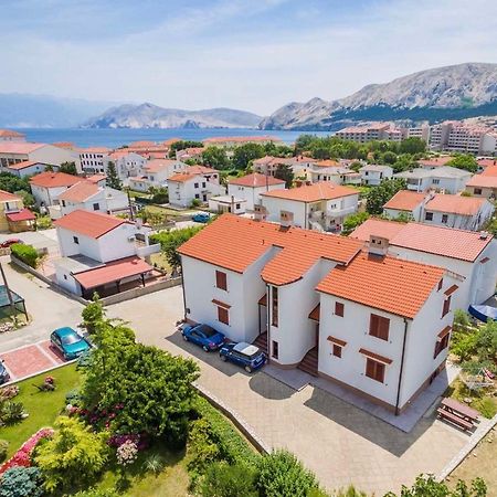 Zoro Apartment Baska  Ngoại thất bức ảnh