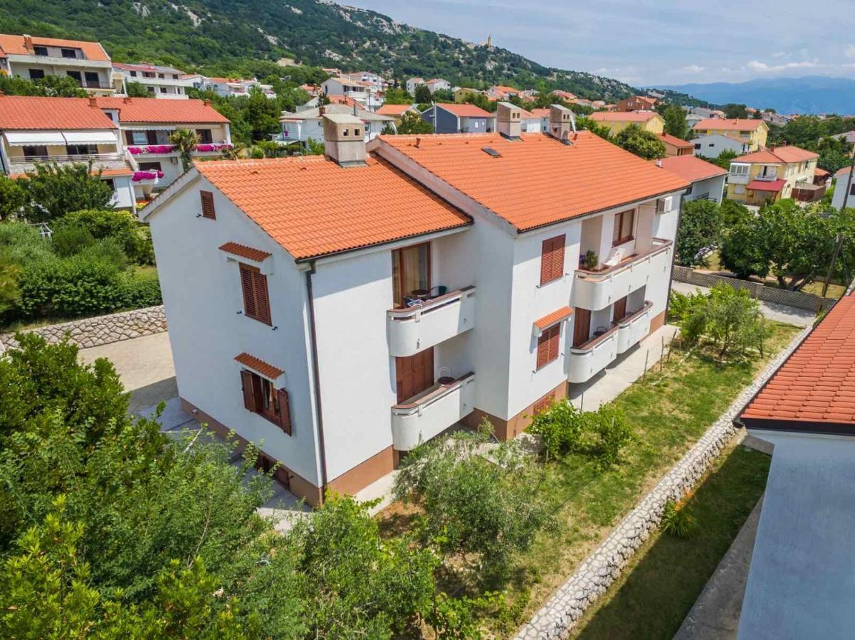 Zoro Apartment Baska  Ngoại thất bức ảnh