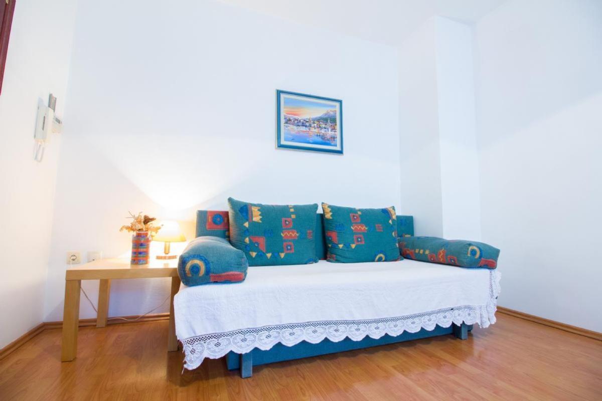 Zoro Apartment Baska  Ngoại thất bức ảnh